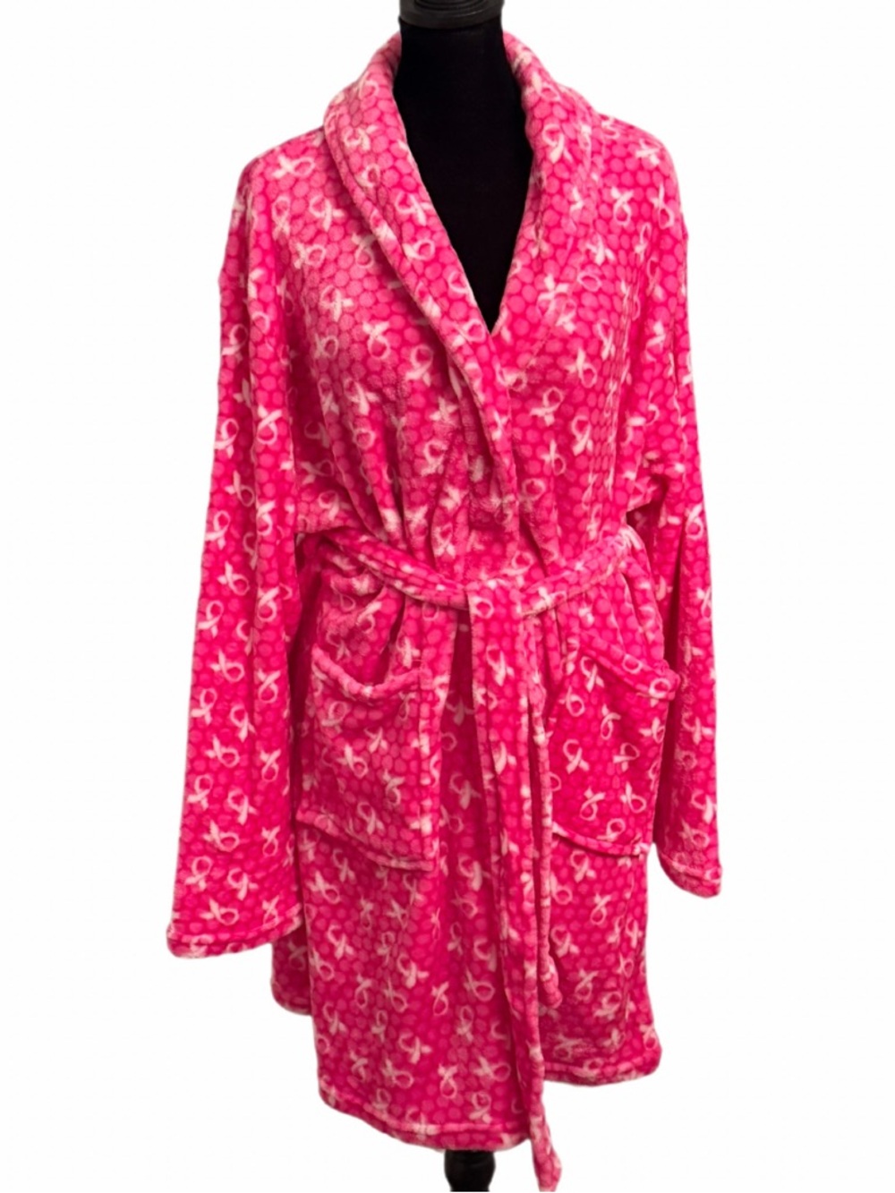 Hotel Collection Cancer Awareness Fleece like short bath robe , one size LN🩷